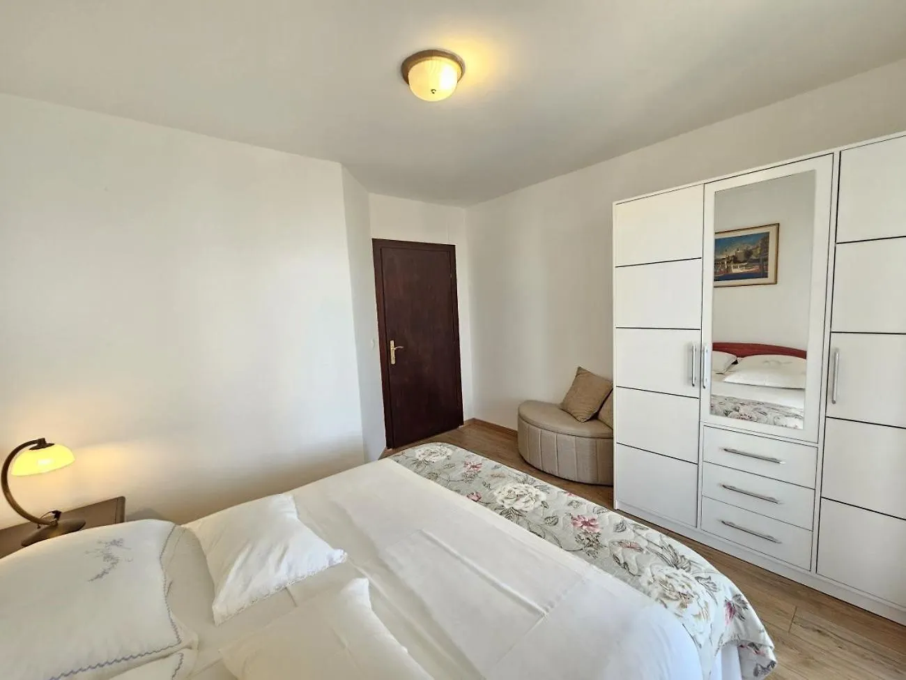 Blaz 1 - Apartment With Sea View, 150 M From The Beach Novi Vinodolski
