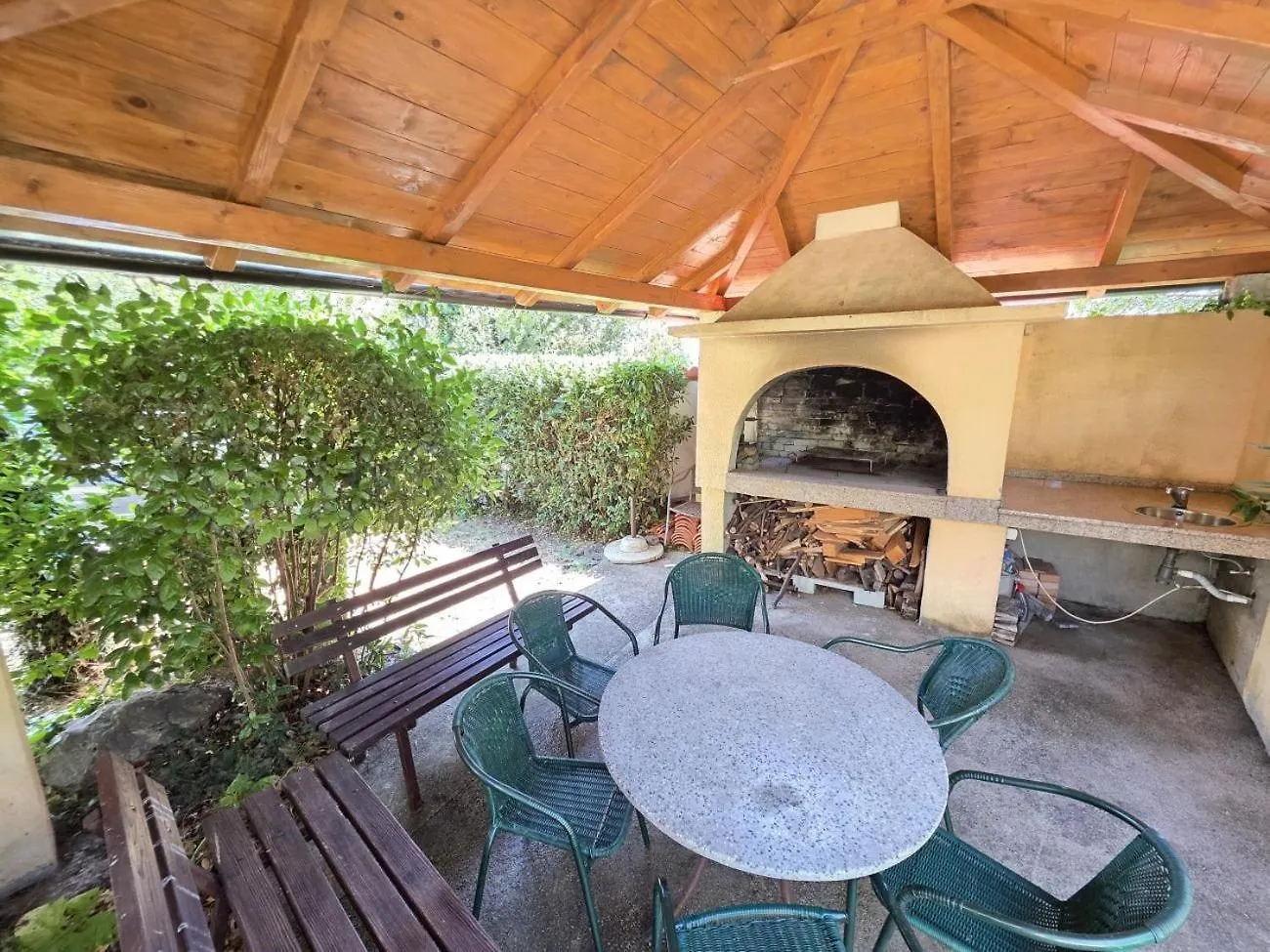 Blaz 1 - Apartment With Sea View, 150 M From The Beach Novi Vinodolski